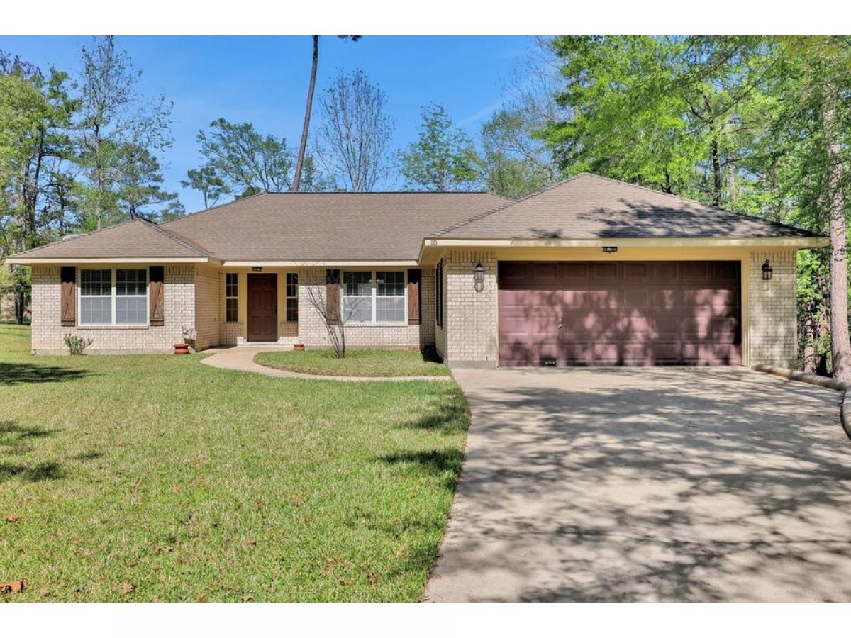Picture of Home For Sale in Coldspring, Texas, United States
