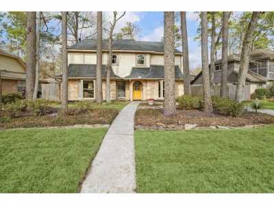 Home For Sale in Kingwood, Texas