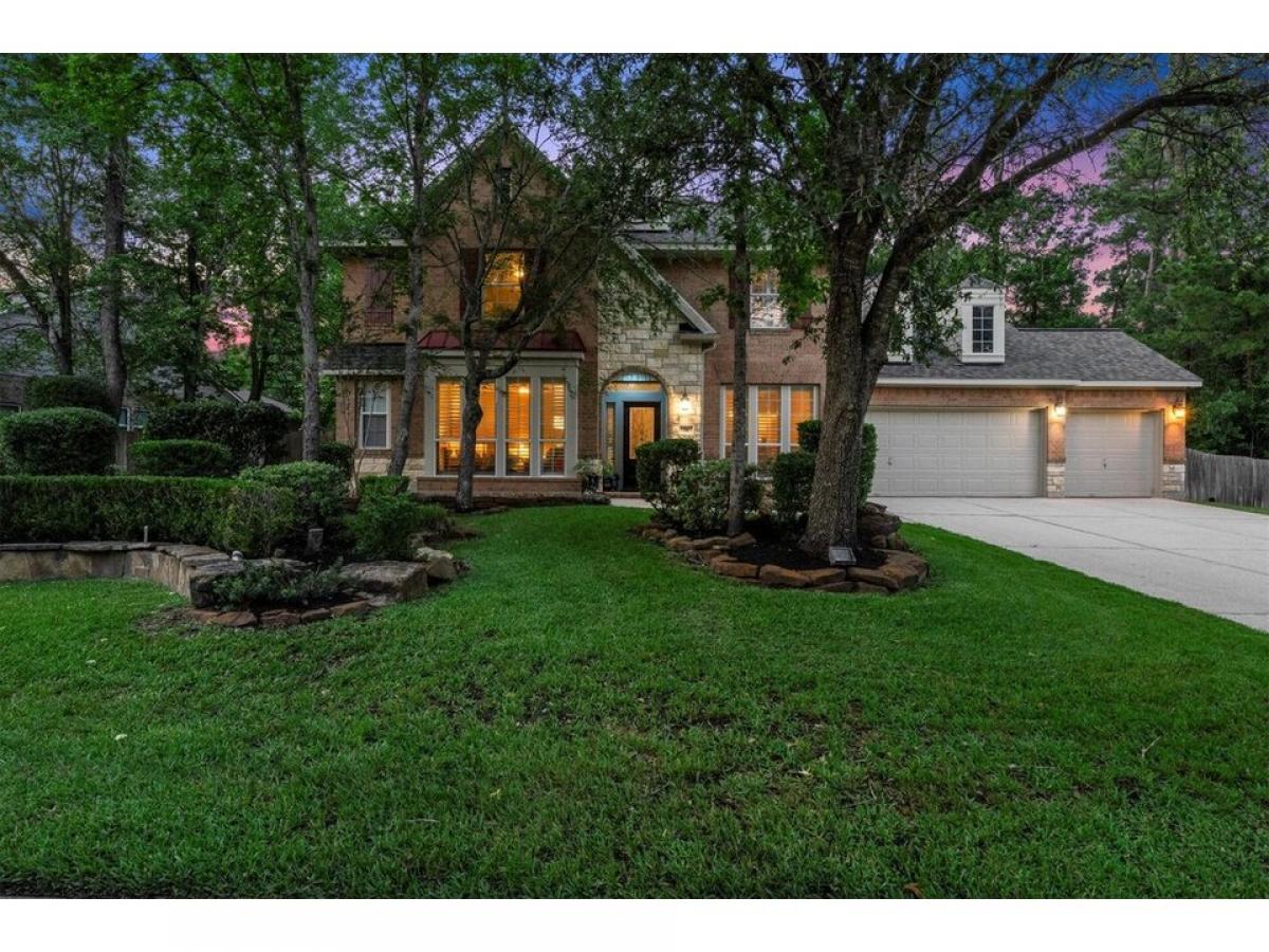 Picture of Home For Sale in The Woodlands, Texas, United States