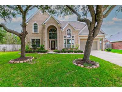 Home For Sale in Sugar Land, Texas