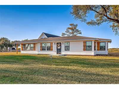 Home For Sale in East Bernard, Texas