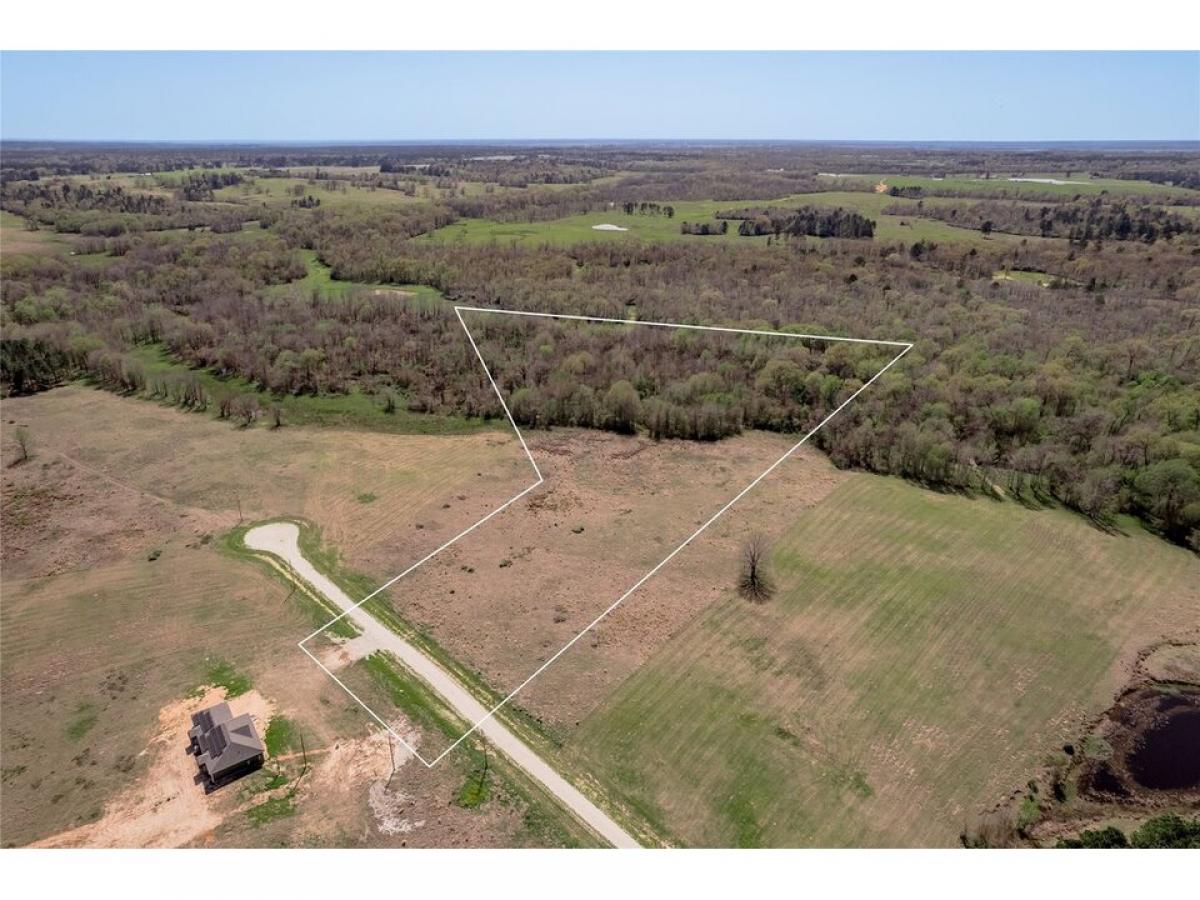 Picture of Residential Land For Sale in Crockett, Texas, United States