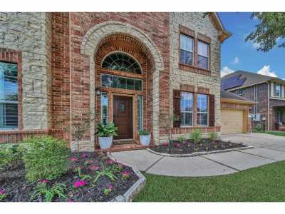 Home For Sale in Friendswood, Texas