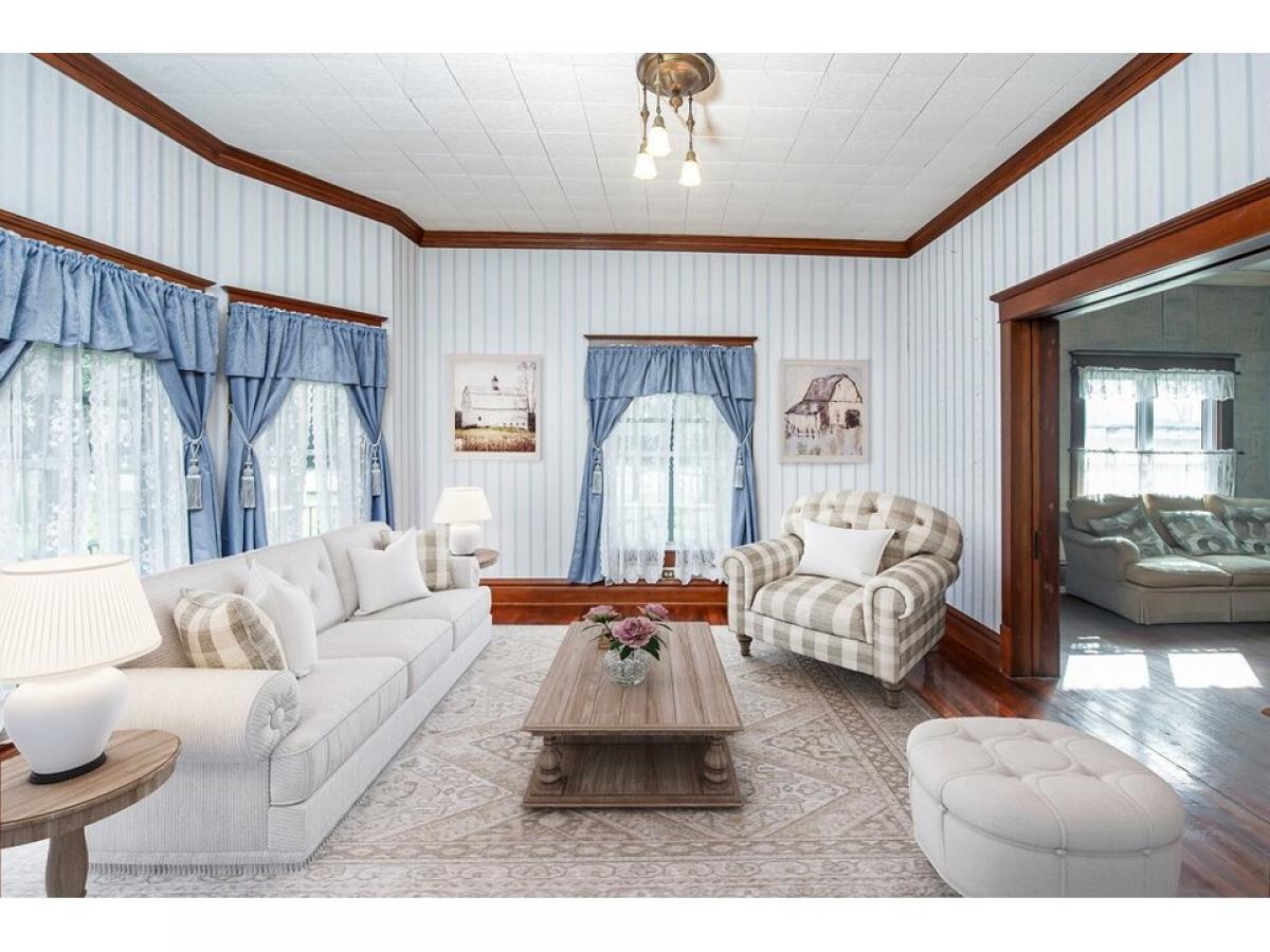 Picture of Home For Sale in Sealy, Texas, United States