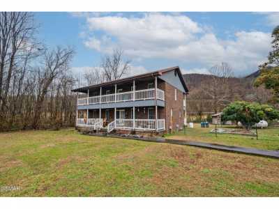 Home For Sale in Cosby, Tennessee