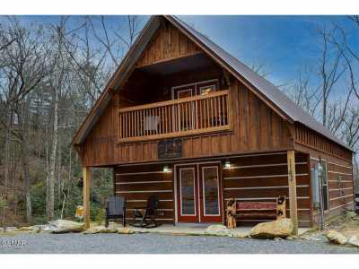 Home For Sale in Townsend, Tennessee