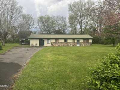 Home For Sale in Pigeon Forge, Tennessee