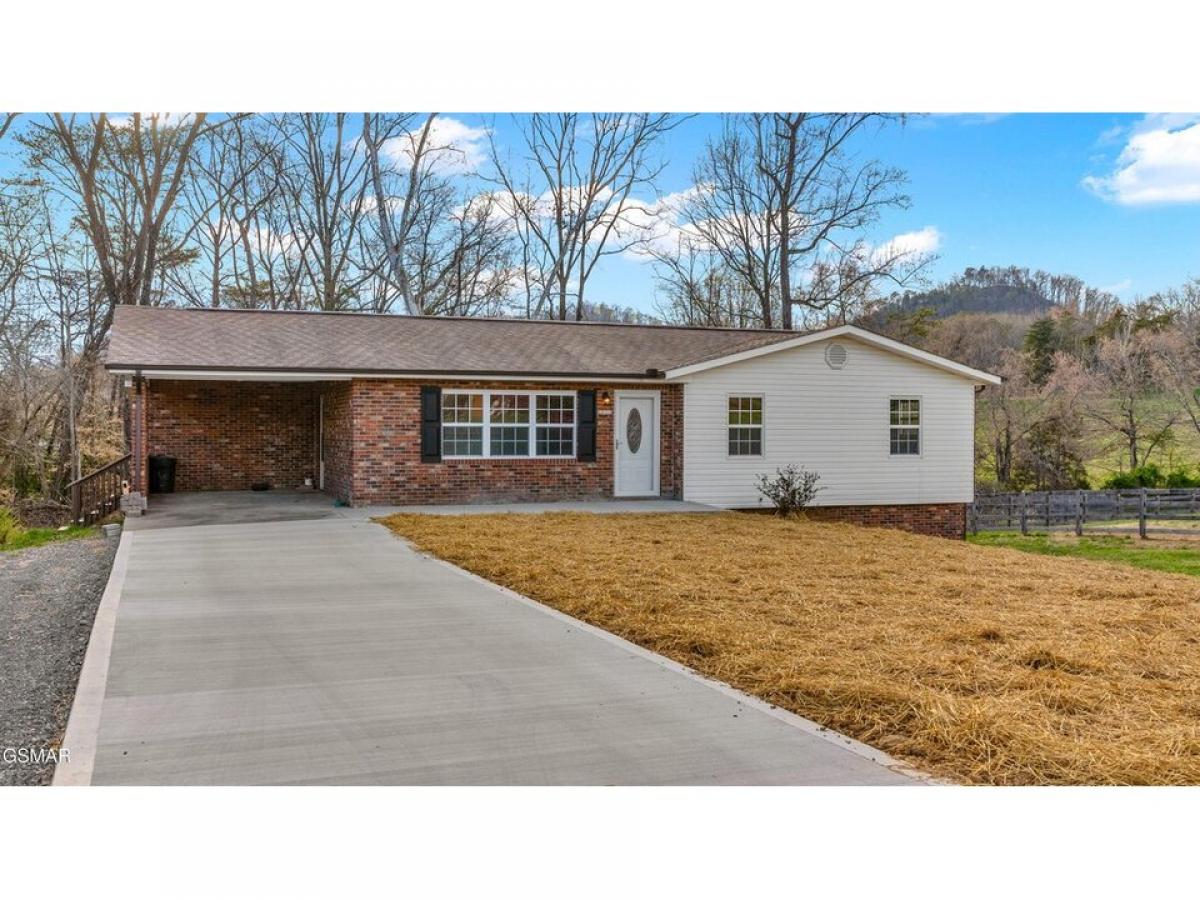 Picture of Home For Sale in Bean Station, Tennessee, United States
