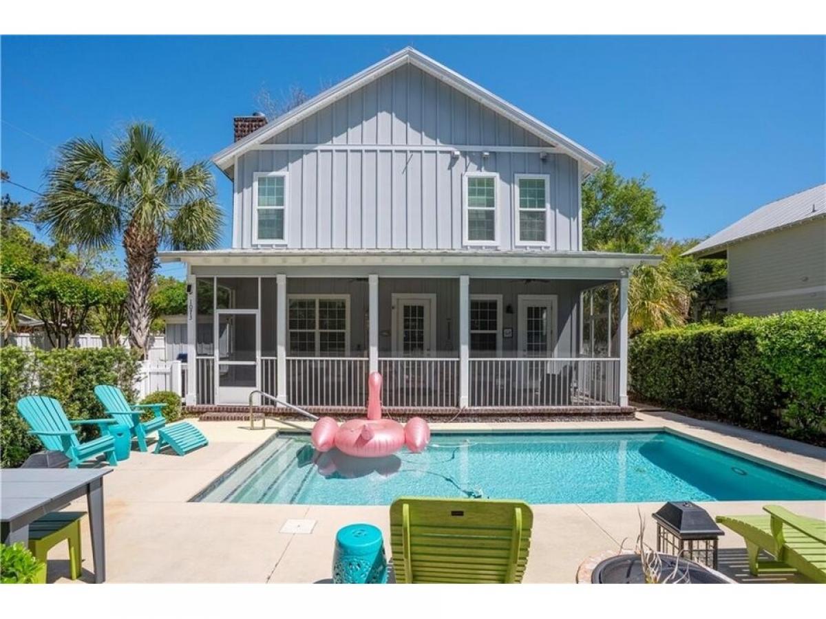 Picture of Home For Sale in Saint Simons Island, Georgia, United States