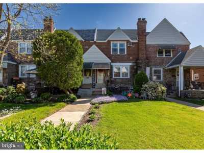 Home For Sale in Drexel Hill, Pennsylvania