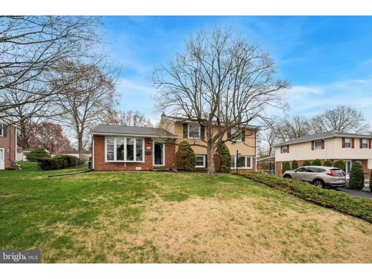 Picture of Home For Sale in Broomall, Pennsylvania, United States