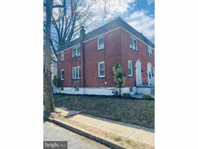 Home For Sale in Collingdale, Pennsylvania