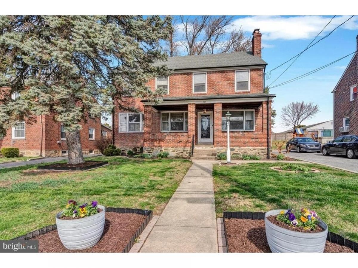 Picture of Home For Sale in Clifton Heights, Pennsylvania, United States