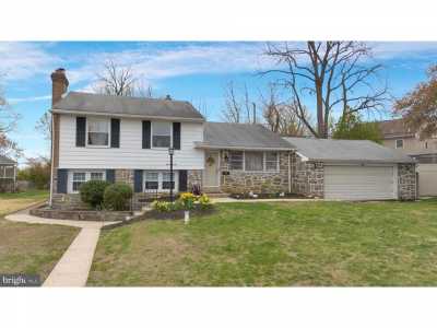 Home For Sale in Brookhaven, Pennsylvania