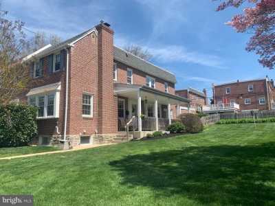 Home For Sale in Drexel Hill, Pennsylvania