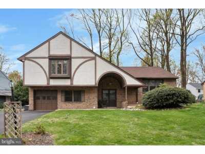 Home For Sale in Feasterville Trevose, Pennsylvania