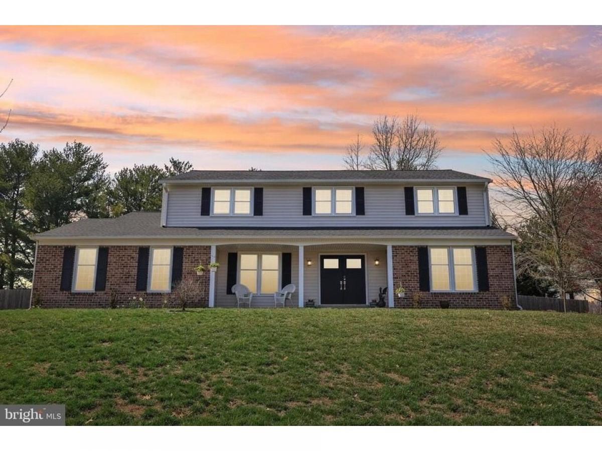 Picture of Home For Sale in Yardley, Pennsylvania, United States