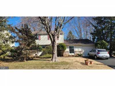Home For Sale in Southampton, Pennsylvania