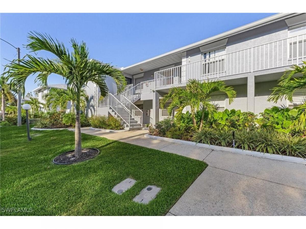 Picture of Home For Sale in North Fort Myers, Florida, United States