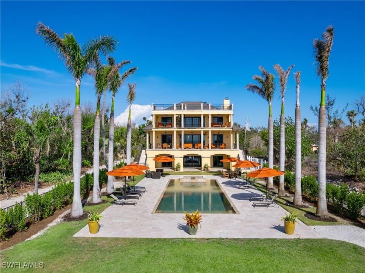 Picture of Home For Sale in Captiva, Florida, United States