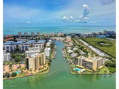 Home For Sale in Fort Myers Beach, Florida