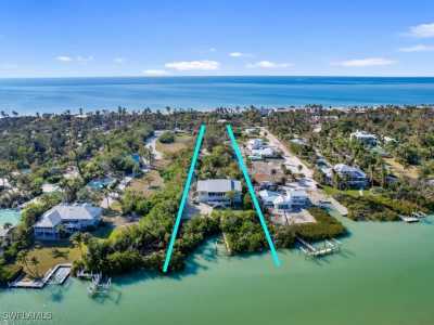 Home For Sale in Captiva, Florida