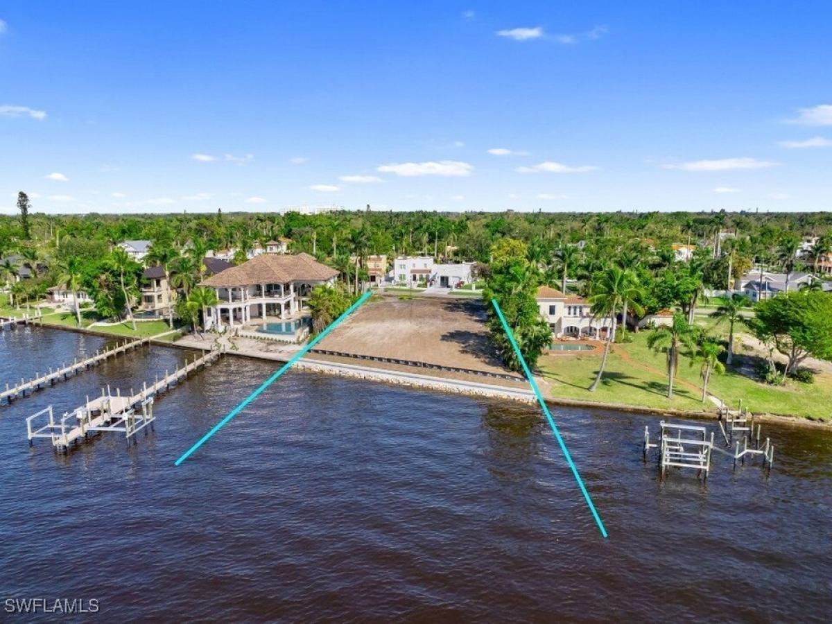 Picture of Residential Land For Sale in Fort Myers, Florida, United States