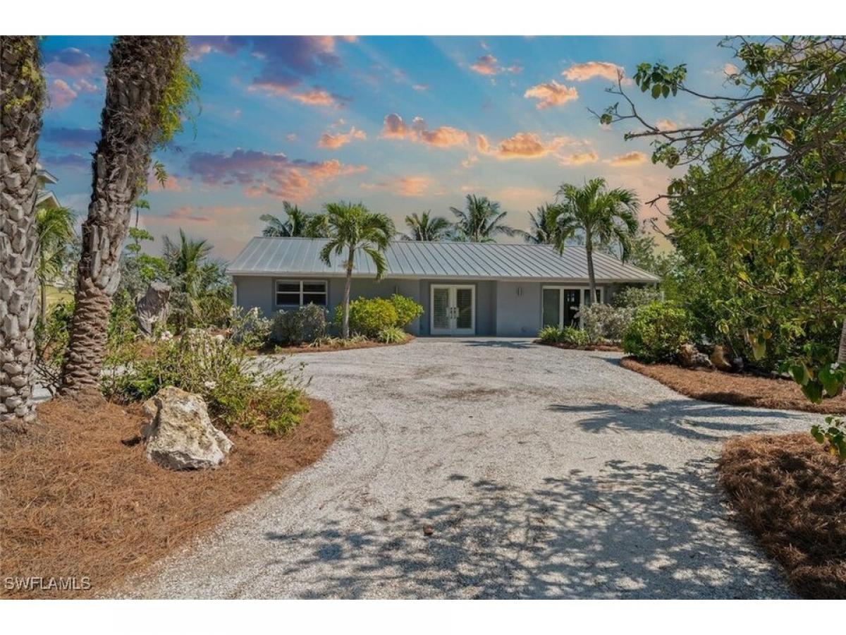 Picture of Home For Sale in Captiva, Florida, United States