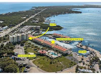 Home For Sale in Plantation Key, Florida