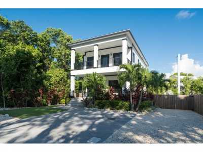 Home For Sale in Key Largo, Florida