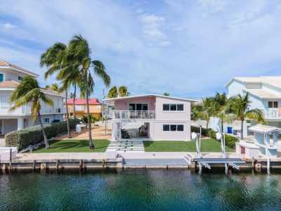 Home For Sale in Lower Matecumbe, Florida