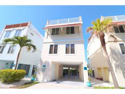 Home For Sale in Marathon, Florida