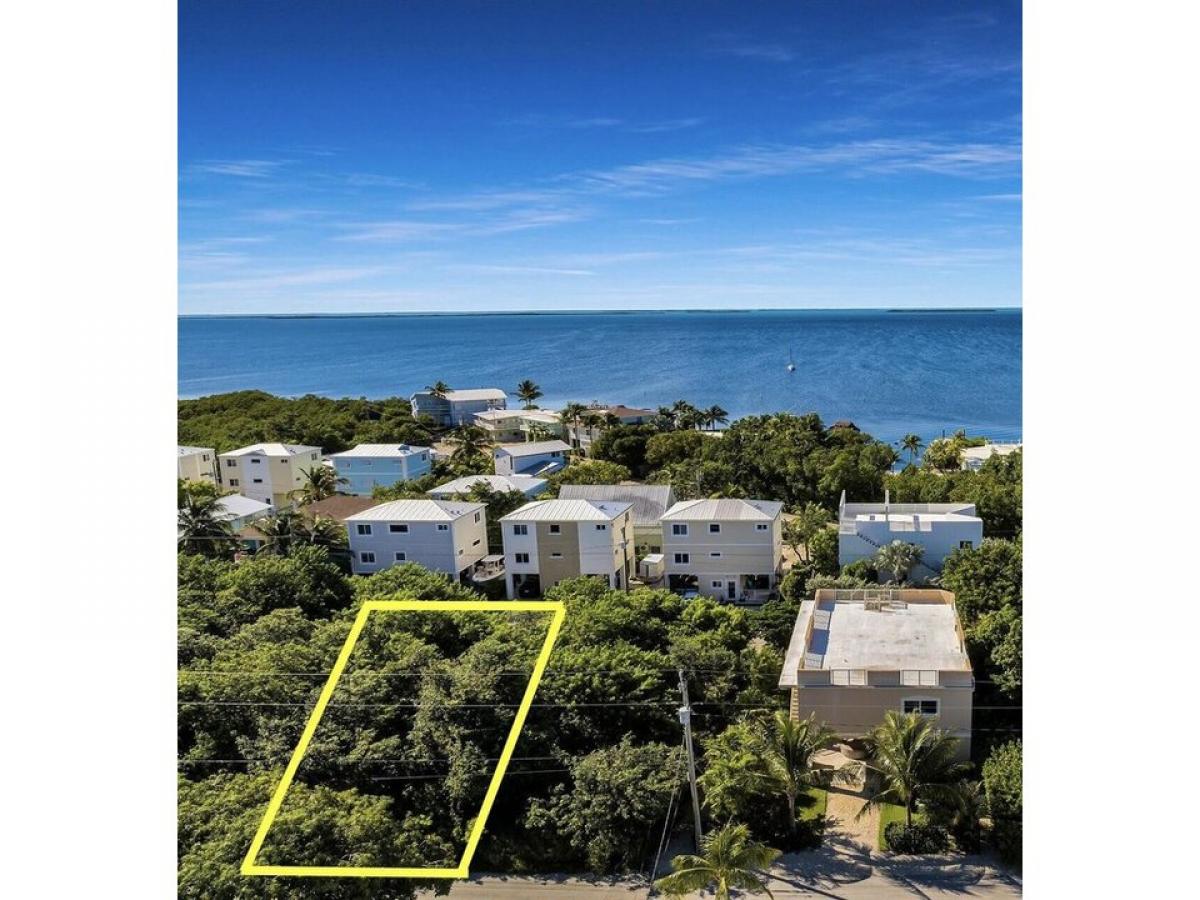 Picture of Residential Land For Sale in Key Largo, Florida, United States