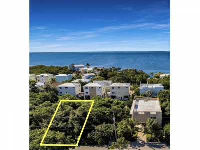 Residential Land For Sale in Key Largo, Florida