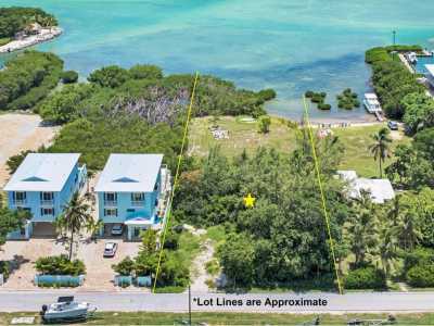 Residential Land For Sale in Windley Key, Florida