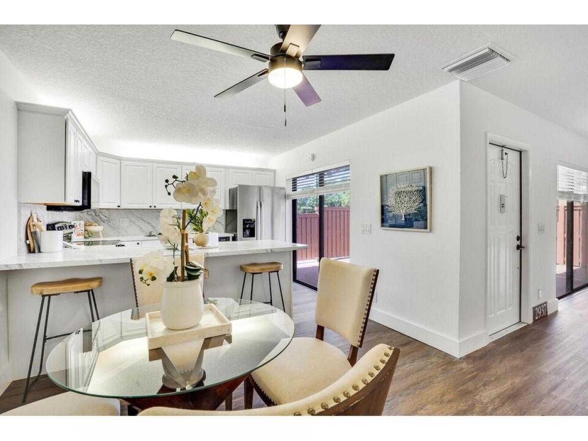 Picture of Home For Sale in Deerfield Beach, Florida, United States