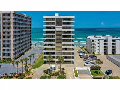 Home For Sale in Daytona Beach Shores, Florida