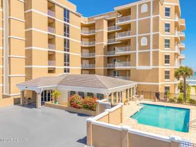 Home For Sale in Daytona Beach Shores, Florida