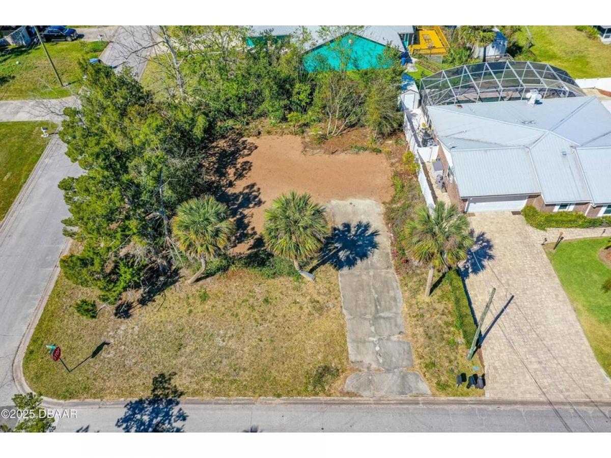 Picture of Residential Land For Sale in Ormond Beach, Florida, United States