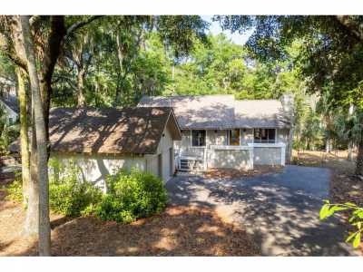 Home For Sale in Seabrook Island, South Carolina