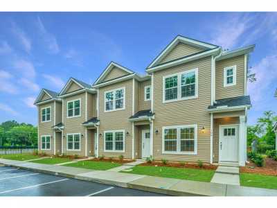 Home For Rent in Wando, South Carolina