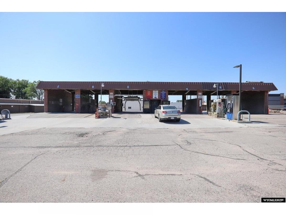 Picture of Home For Sale in Buffalo, Wyoming, United States
