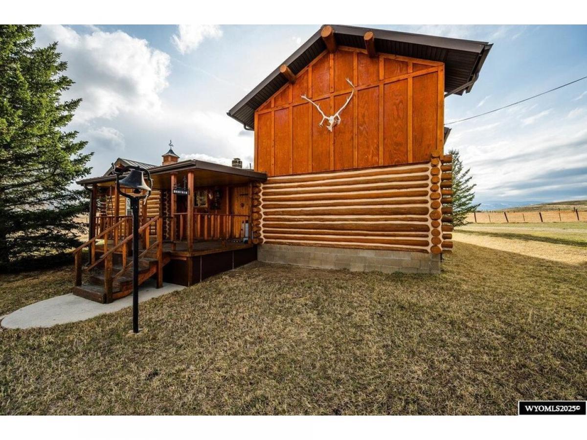 Picture of Home For Sale in Buffalo, Wyoming, United States
