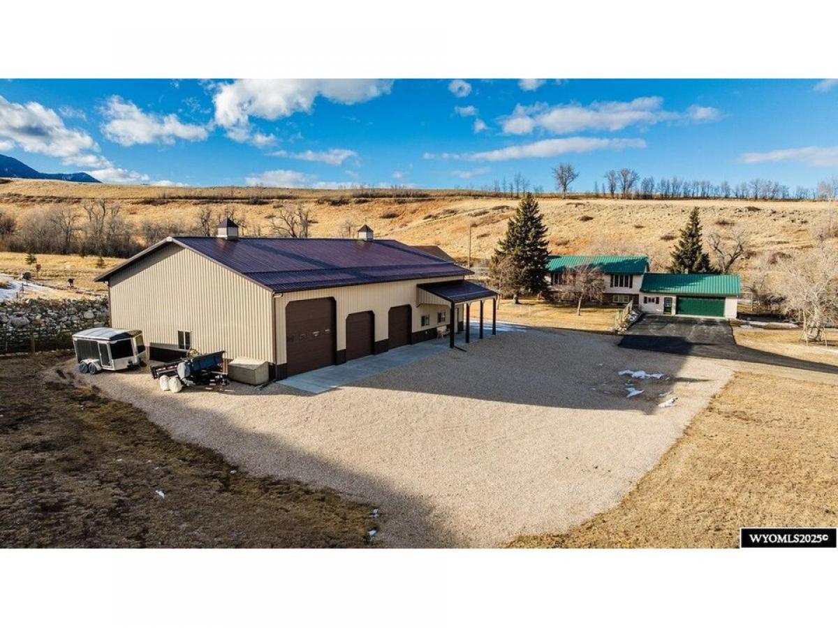 Picture of Home For Sale in Buffalo, Wyoming, United States