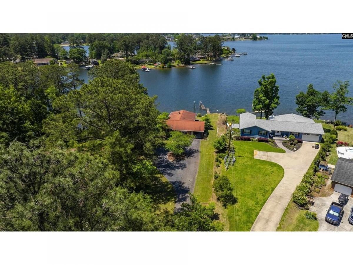 Picture of Home For Sale in Lexington, South Carolina, United States