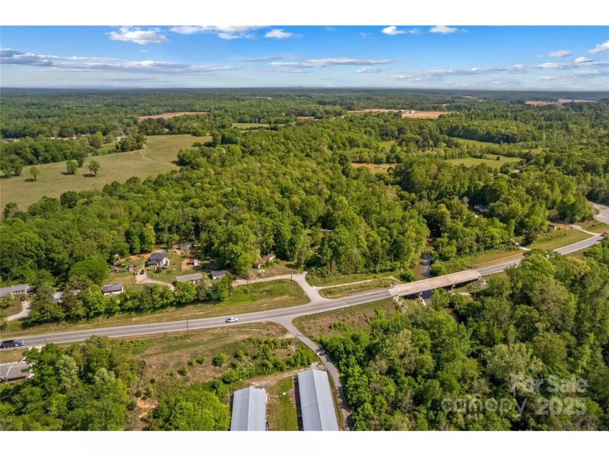 Picture of Residential Land For Sale in Woodleaf, North Carolina, United States