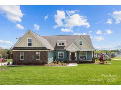 Home For Sale in Salisbury, North Carolina