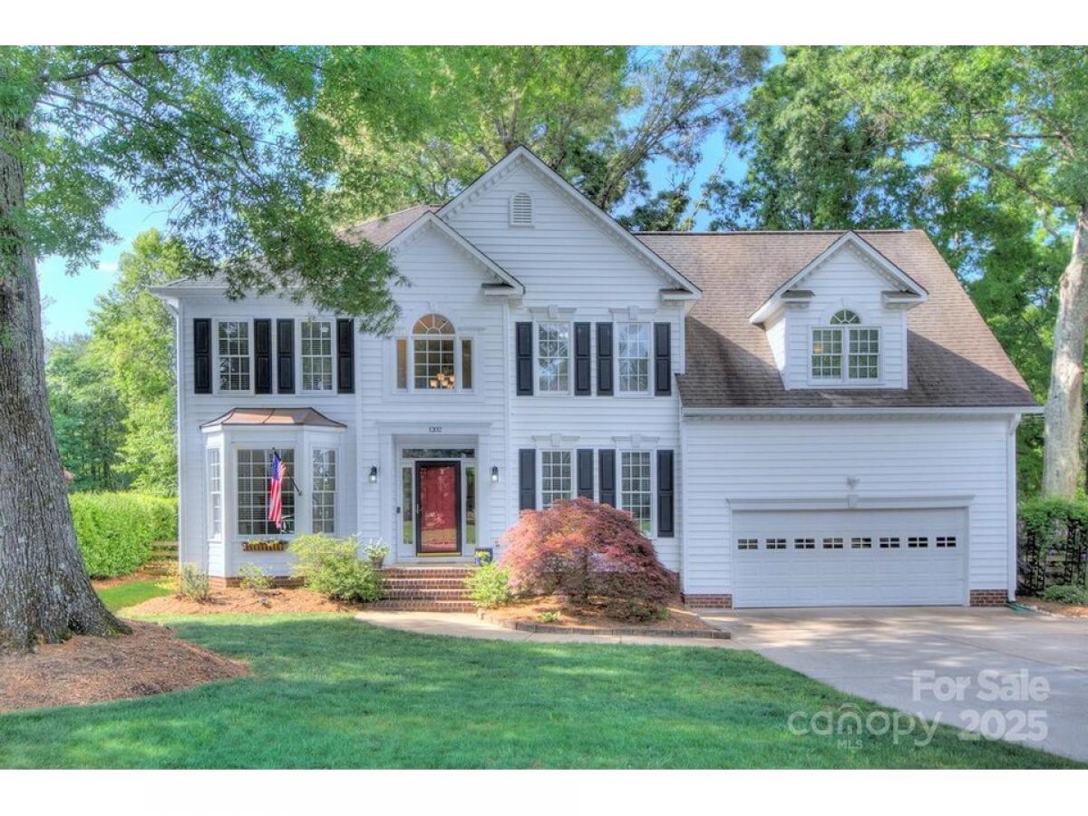 Picture of Home For Sale in Waxhaw, North Carolina, United States