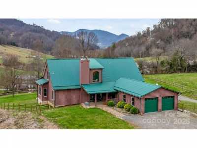 Home For Sale in Clyde, North Carolina