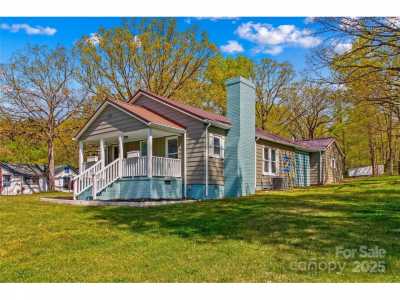 Home For Sale in Salisbury, North Carolina